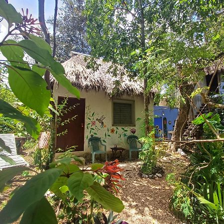 Mayan Bungalow Near Chichén Esterno foto