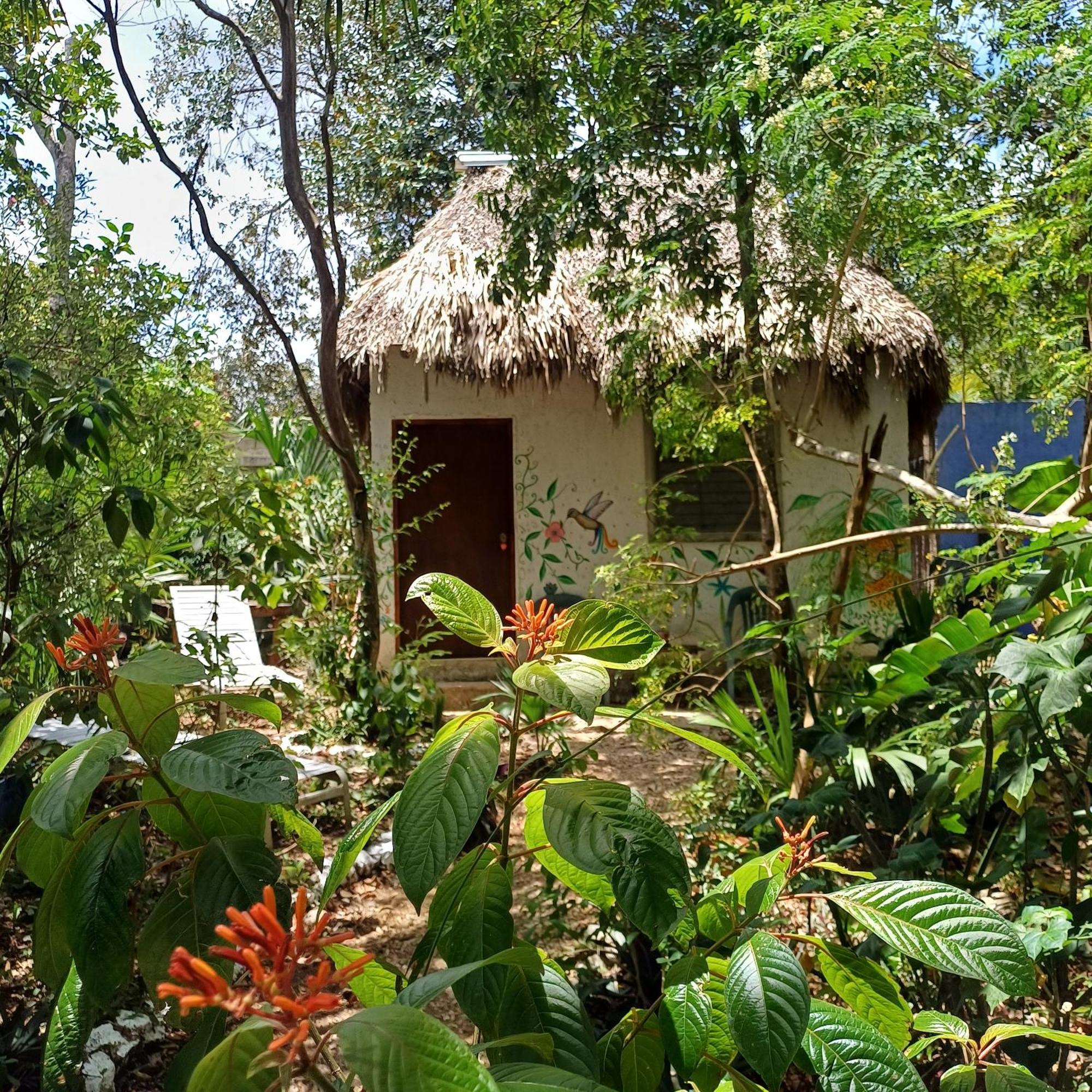 Mayan Bungalow Near Chichén Esterno foto